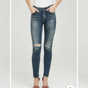 NWT Citizens of Humanity Rocket high rise skinny jeans